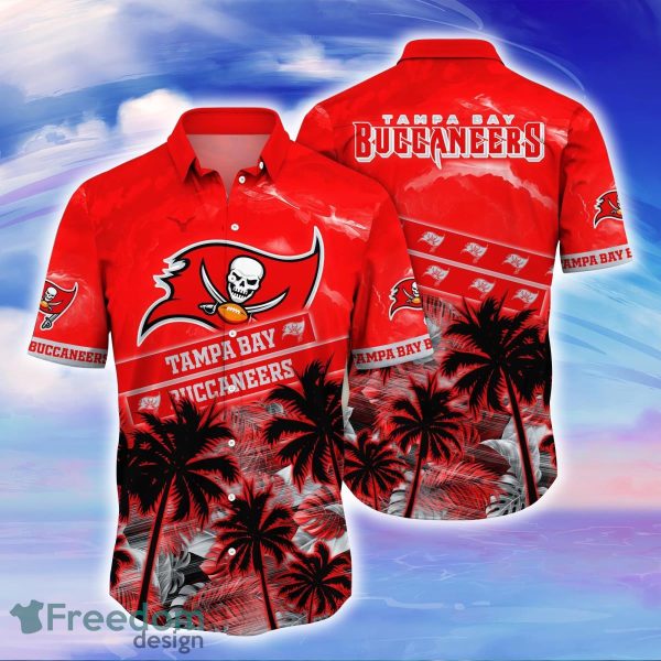 Tampa Bay Buccaneers NFL Flower Hawaiian Shirt Style Gift For Fans